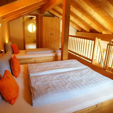 Farm stay Landhaus Raich *