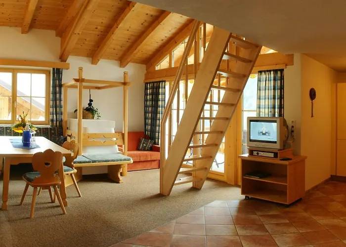 Κατάλυμα σε φάρμα Raich Jerzens